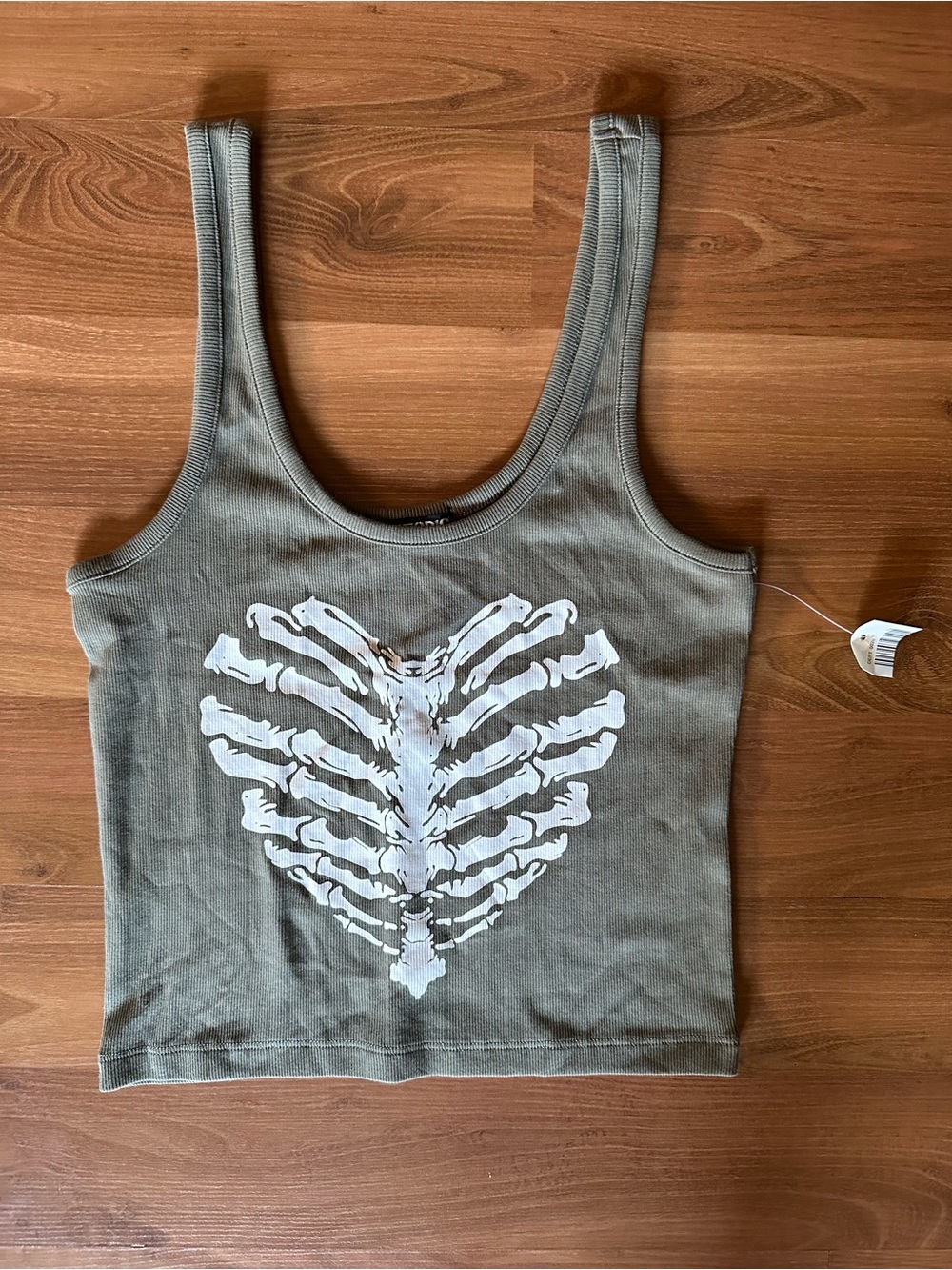 🆕 Hot Topic Olive Green Ribbed Tank with White Ribcage Graphic